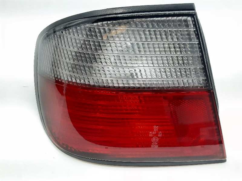 Recambio de piloto trasero izquierdo para nissan primera berlina (p11) referencia OEM IAM 16521231 265552F025 