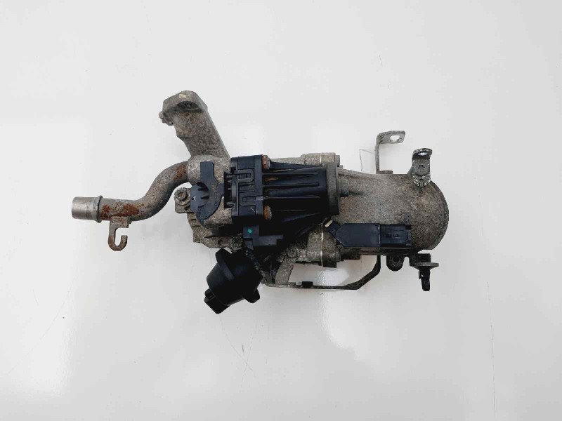 Recambio de valvula egr para peugeot 5008 premium referencia OEM IAM 5056390200  