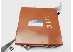 Recambio de modulo electronico para lexus rx 400h referencia OEM IAM 8865048141 1776004292  2