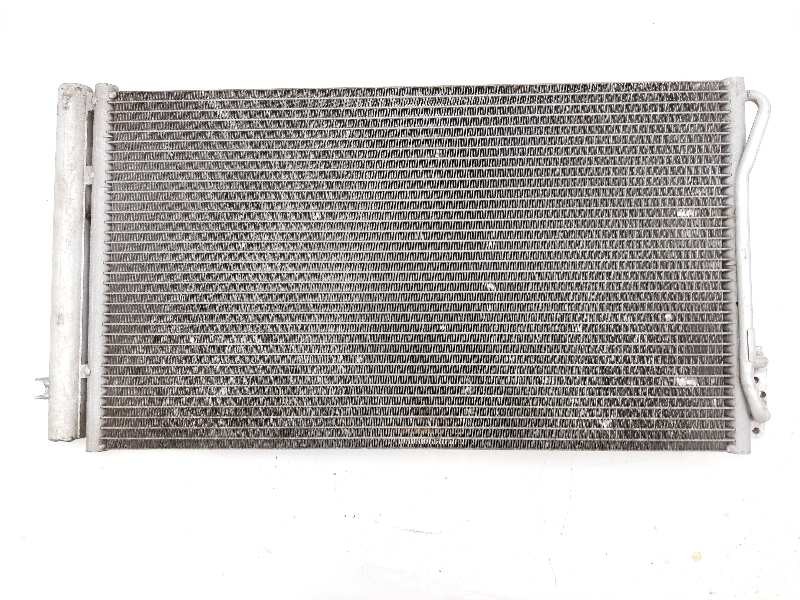 Recambio de condensador / radiador aire acondicionado para bmw serie 1 berlina (e81/e87) 116d referencia OEM IAM 3213311 3213311