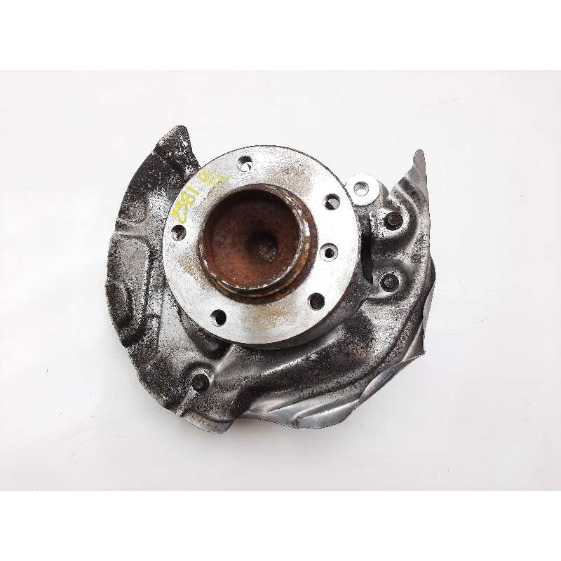 Recambio de mangueta delantera izquierda para bmw serie 1 berlina (e81/e87) 116d referencia OEM IAM 677321004  