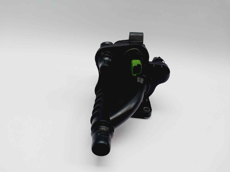 Recambio de termostato para peugeot 5008 premium referencia OEM IAM 9684588980  