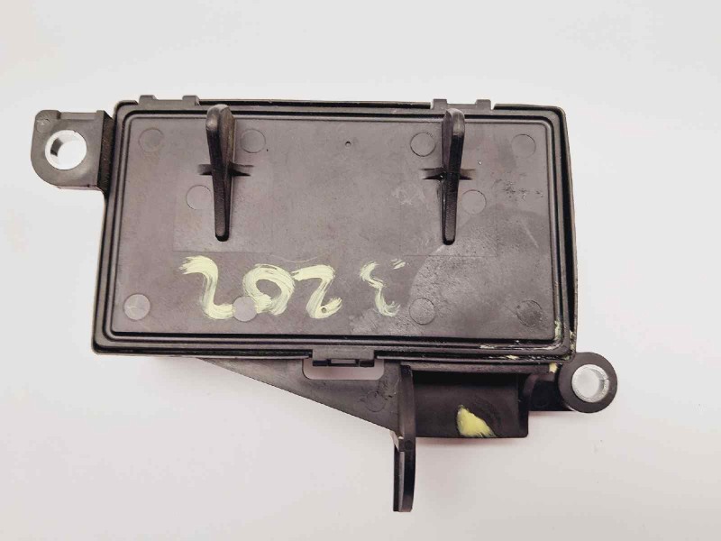 Recambio de modulo electronico para lexus rx 400h referencia OEM IAM 8922748020 17581210230 