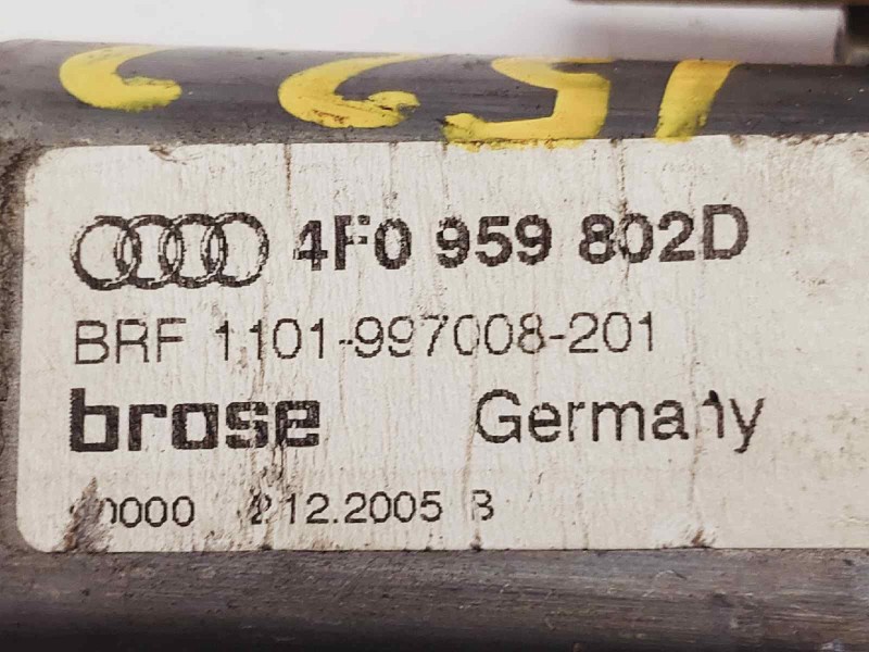 Recambio de motor elevalunas delantero derecho para audi a6 berlina (4f2) 2.7 tdi referencia OEM IAM 4F0959802D  