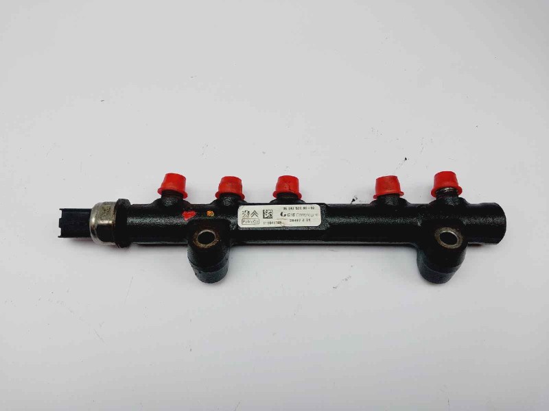 Recambio de rampa inyectora para peugeot 5008 premium referencia OEM IAM 9684753080  