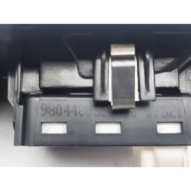 Recambio de mando elevalunas trasero izquierdo para peugeot 2008 (p1) 1.5 blue + hdi fap referencia OEM IAM 980448032  