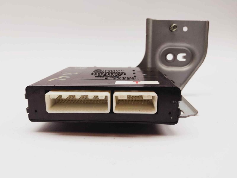 Recambio de modulo electronico para lexus rx 400h referencia OEM IAM 8994048051 0319001260 