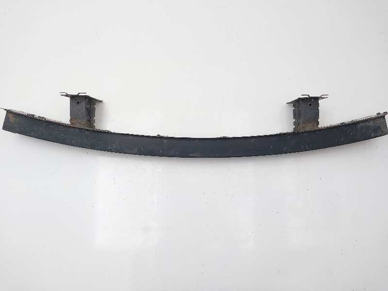 Recambio de refuerzo paragolpes delantero para land rover discovery v6 td se referencia OEM IAM DPE000086  