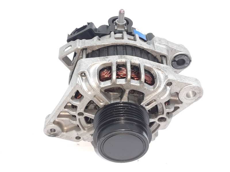 Recambio de alternador para hyundai i20 city s referencia OEM IAM 3730003600 2609501 