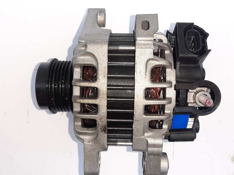 Recambio de alternador para hyundai i20 city s referencia OEM IAM 3730003600 2609501 