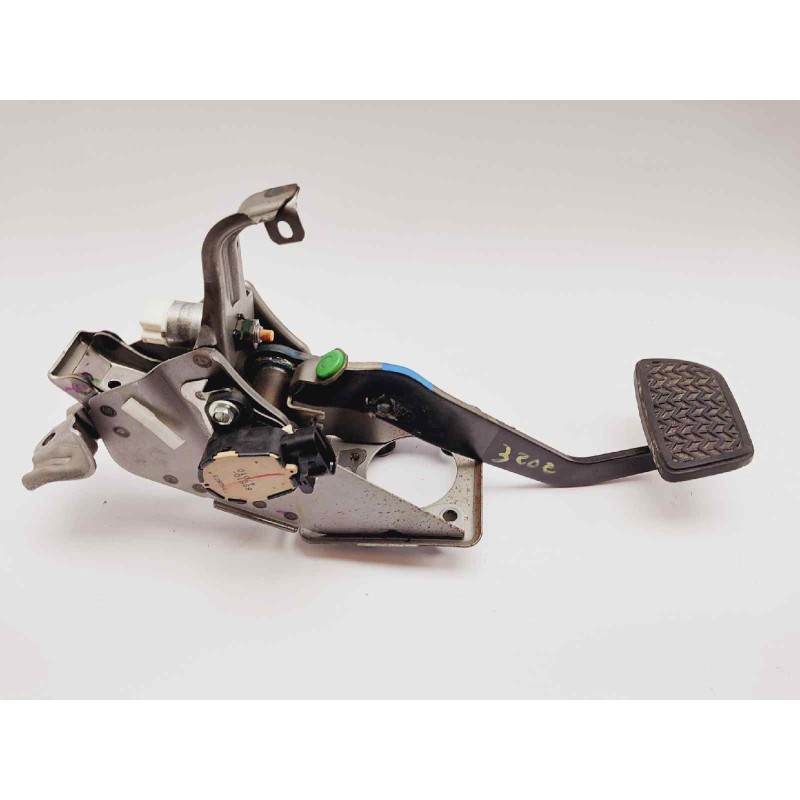 Recambio de pedal freno para lexus rx 400h referencia OEM IAM 8951047010  