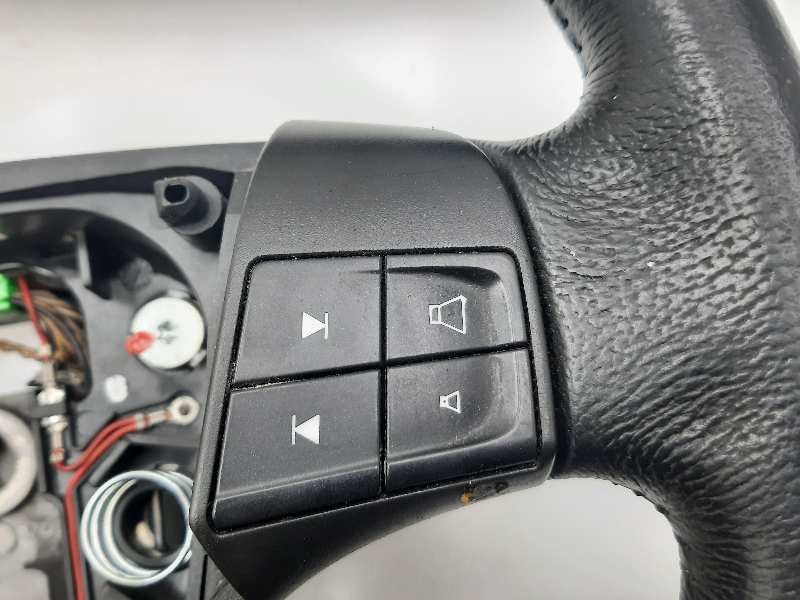 Recambio de volante para volvo c30 2.0 d momentum referencia OEM IAM 30764359 PV55150060 