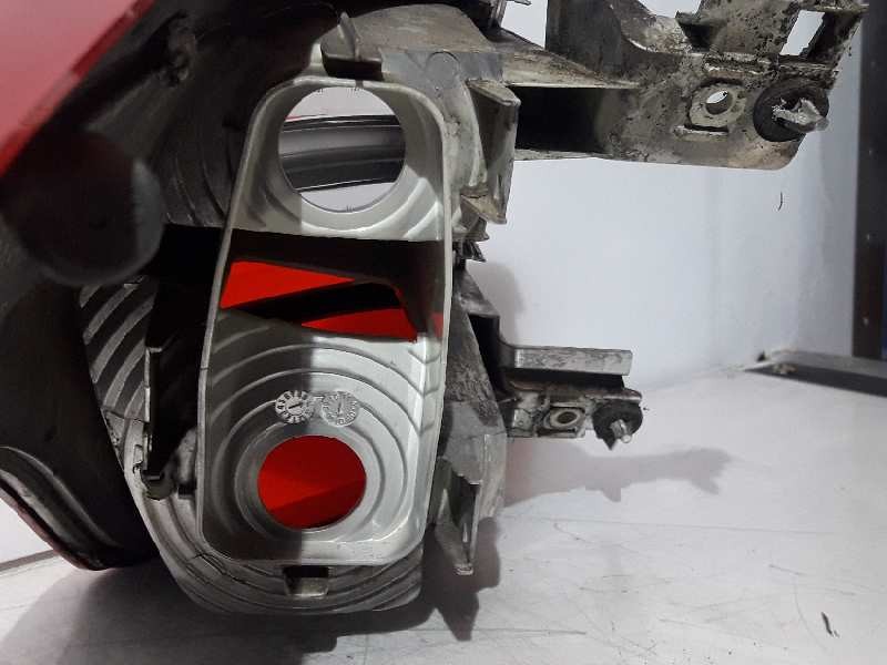 Recambio de piloto trasero derecho para citroen c4 picasso exclusive referencia OEM IAM 9653547480  