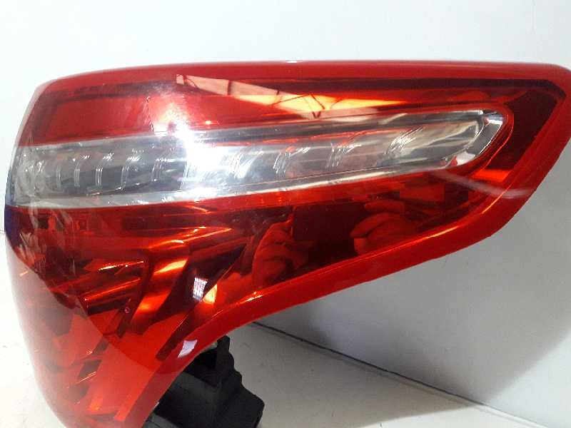 Recambio de piloto trasero derecho para citroen c4 picasso exclusive referencia OEM IAM 9653547480  