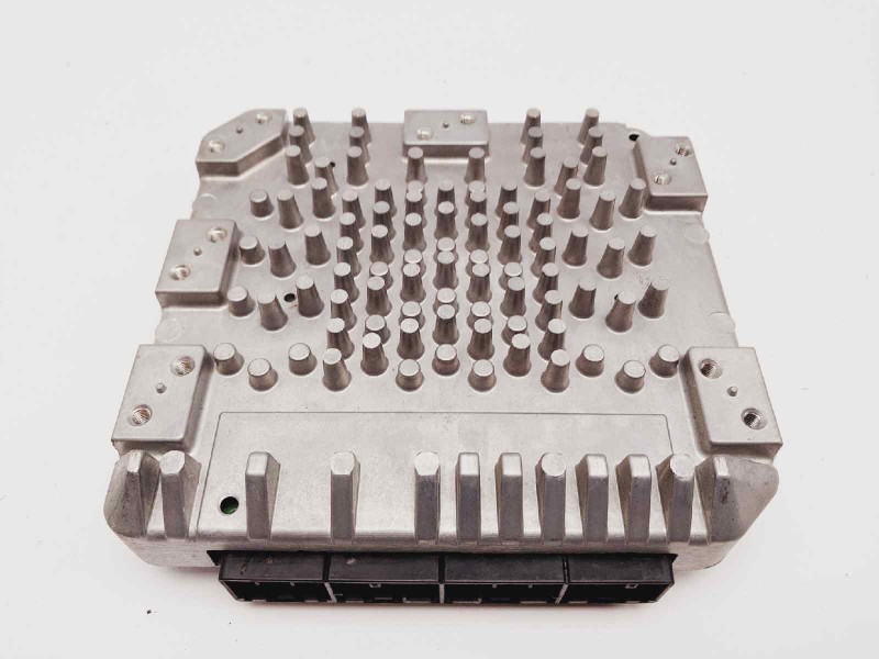 Recambio de modulo electronico para lexus rx 400h referencia OEM IAM 8954048341  