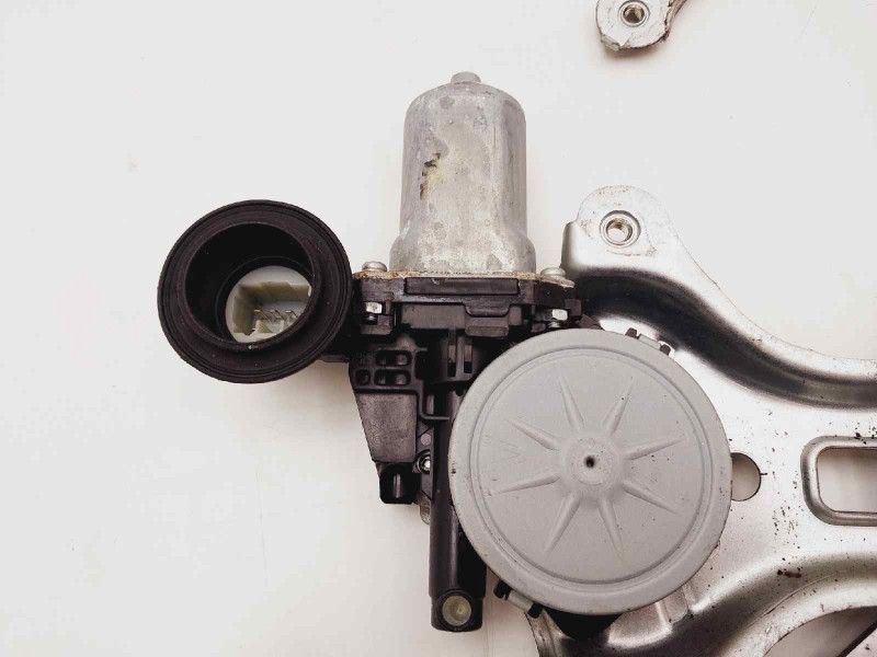 Recambio de elevalunas delantero derecho para lexus rx 400h referencia OEM IAM 8571058010 0620401760 