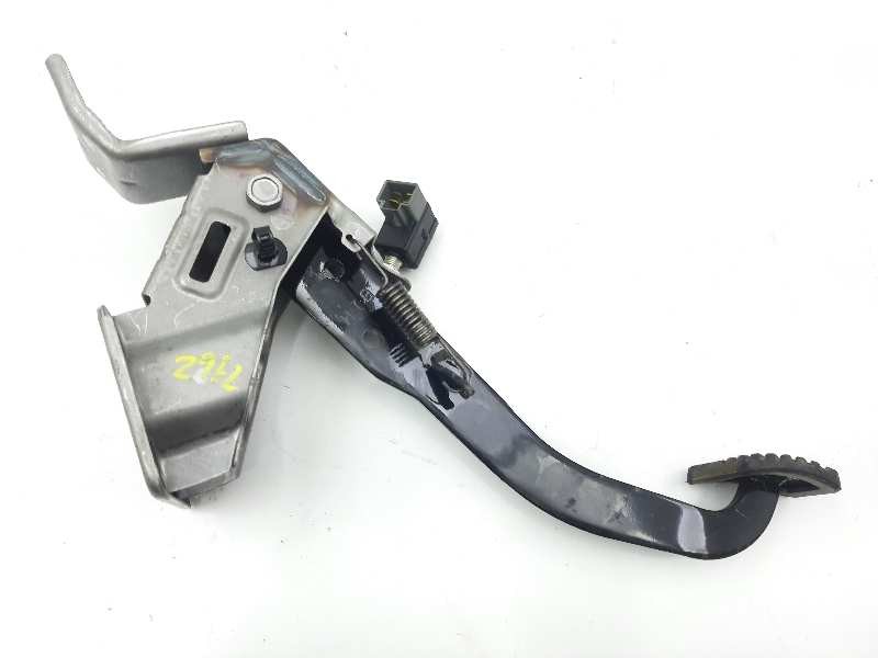 Recambio de pedal freno para hyundai i20 city s referencia OEM IAM 328001J110  