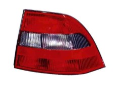 Recambio de piloto trasero izquierdo para opel vectra b berlina referencia OEM IAM 16532233  