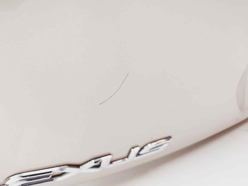 Recambio de porton trasero para lexus rx 400h referencia OEM IAM 6700548560  