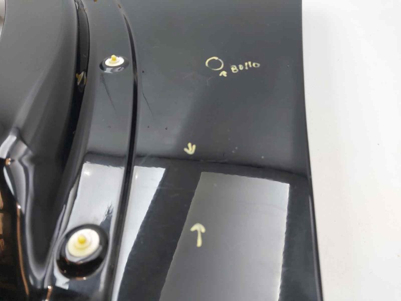 Recambio de aleta delantera izquierda para land rover discovery v6 td se referencia OEM IAM ASB780030  