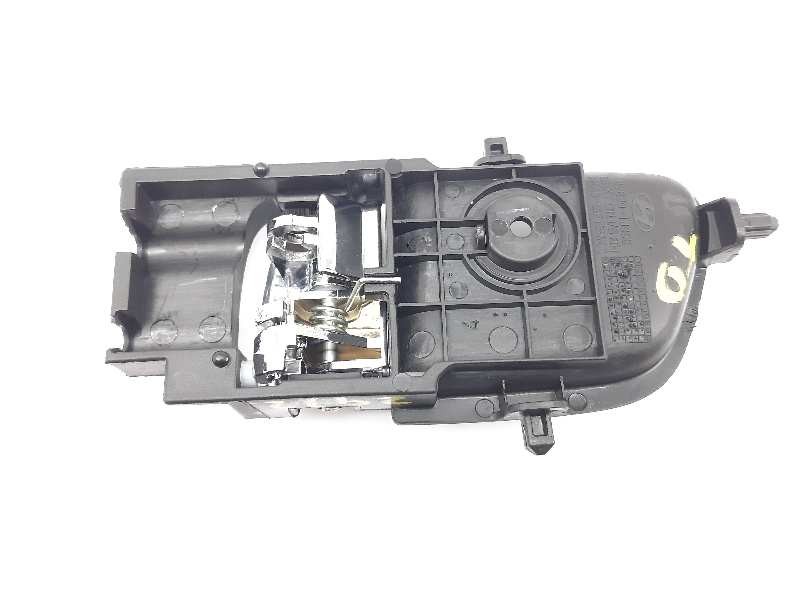 Recambio de maneta interior trasera derecha para hyundai i20 city s referencia OEM IAM 826201J000  