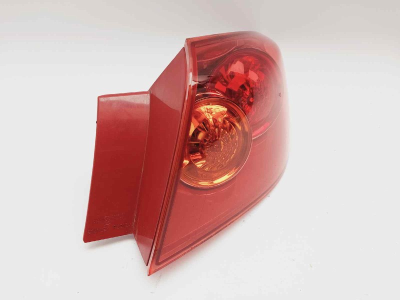 Recambio de piloto trasero derecho interior para mazda 3 berlina (bk) 1.6 crdt active referencia OEM IAM BP4K51160E  