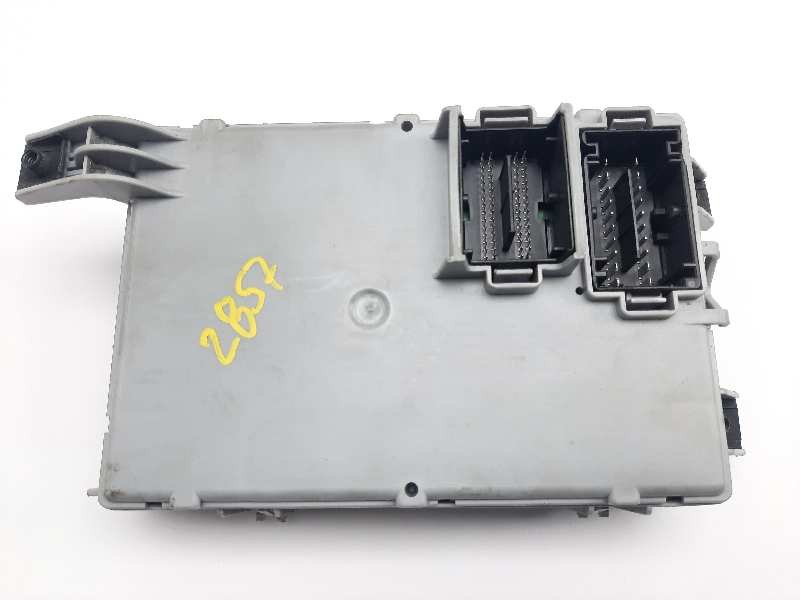 Recambio de caja reles / fusibles para citroen nemo attraction referencia OEM IAM   