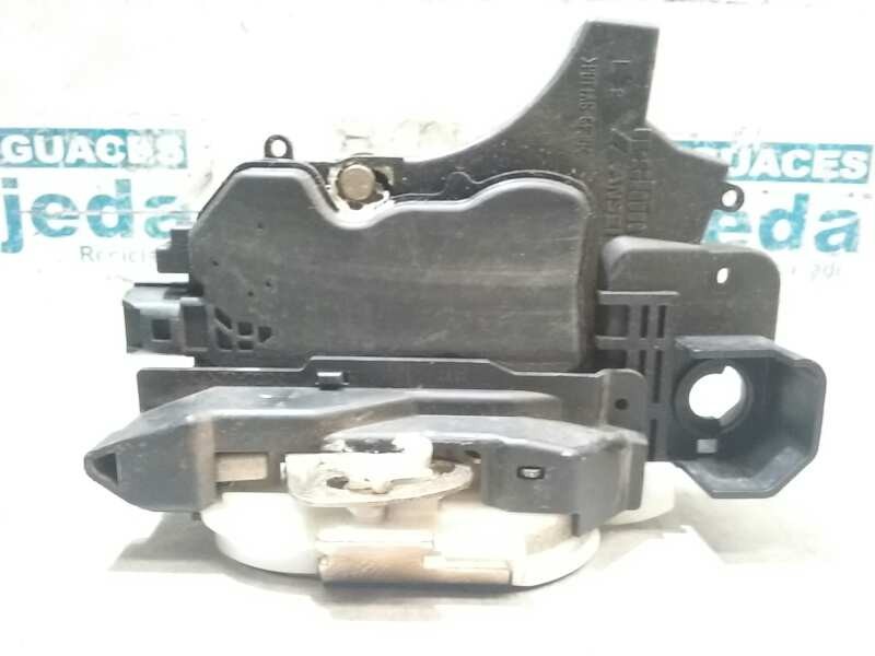 Recambio de cerradura puerta trasera izquierda para mitsubishi colt berlina 3 (cz) referencia OEM IAM  ELECTRICA 4 PUERTAS