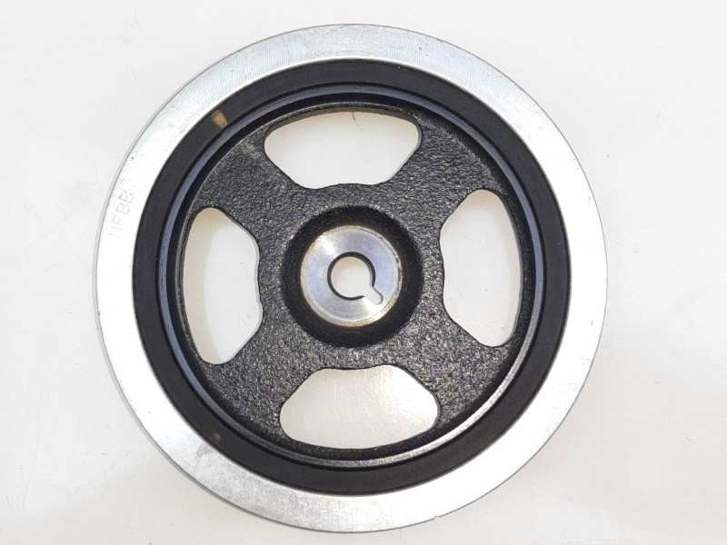 Recambio de polea cigueñal para hyundai tucson essence 2wd referencia OEM IAM 231242B020  