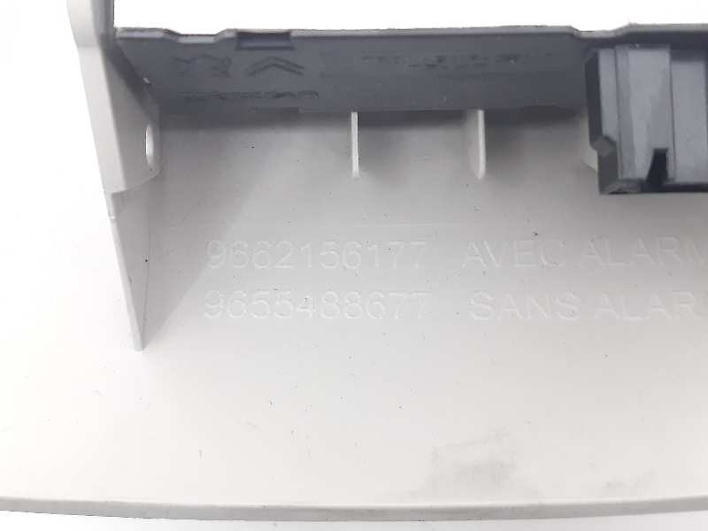 Recambio de luz interior para citroen c5 berlina premier referencia OEM IAM 9662156177  