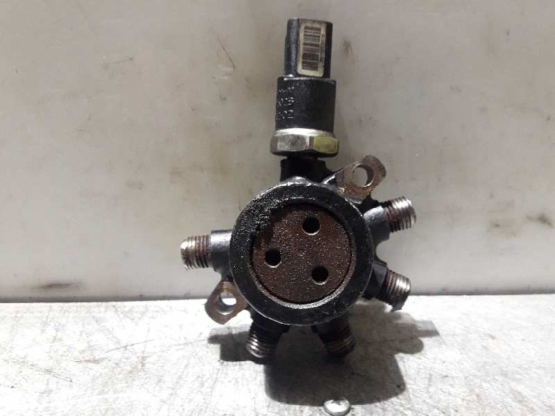 Recambio de rampa inyectora para nissan micra (k12e) acenta referencia OEM IAM 8200057345  