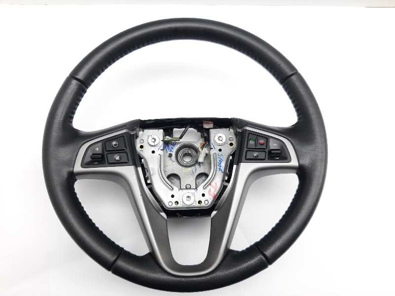 Recambio de volante para hyundai i20 city s referencia OEM IAM 561131J700  