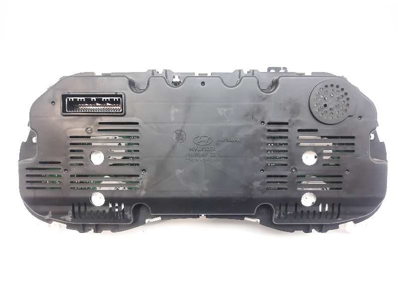 Recambio de cuadro instrumentos para hyundai tucson essence 2wd referencia OEM IAM 94023D7AK0  