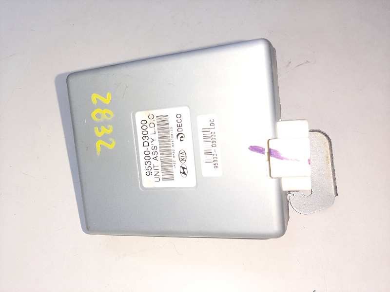 Recambio de modulo electronico para hyundai tucson essence 2wd referencia OEM IAM 95300D3000  