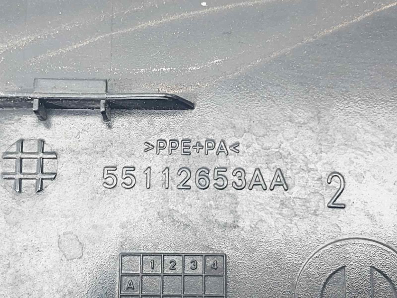 Recambio de tapa exterior combustible para jeep compass ii limited 4x4 referencia OEM IAM 55112653AA  