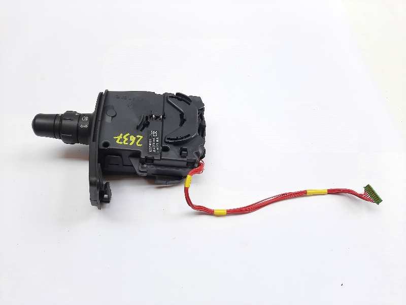 Recambio de mando intermitentes para renault modus authentique referencia OEM IAM 8201590638A 28482733055 3033150002