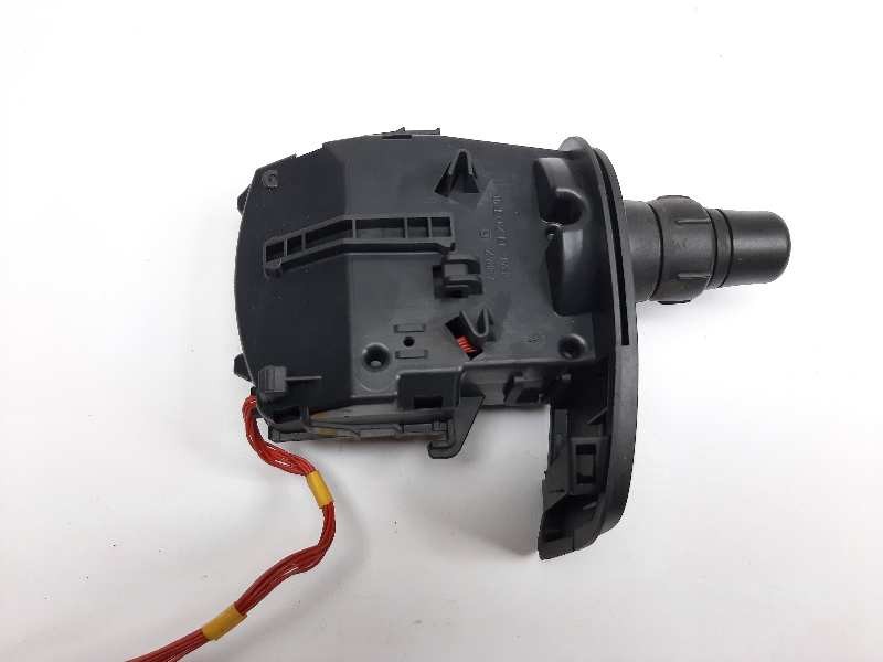 Recambio de mando intermitentes para renault modus authentique referencia OEM IAM 8201590638A 28482733055 3033150002