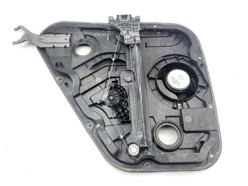 Recambio de elevalunas trasero derecho para hyundai tucson essence 2wd referencia OEM IAM 83460D7000  