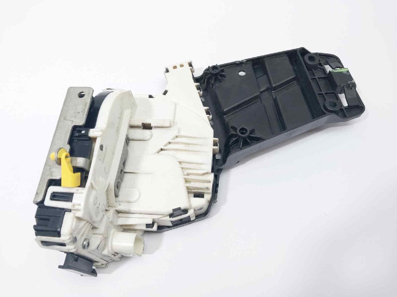 Recambio de cerradura puerta delantera izquierda para jeep compass ii limited 4x4 referencia OEM IAM P68211097AB 68211097AB 