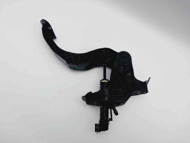 Recambio de pedal embrague para seat ibiza (kj1) fr referencia OEM IAM 2Q1721059  
