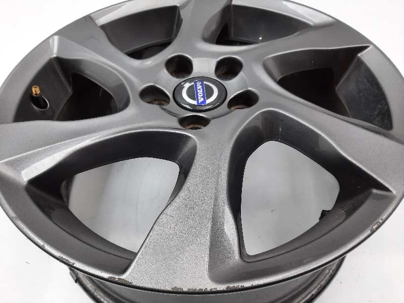 Recambio de llanta para volvo v40 momentum referencia OEM IAM 31381674 0001442014 31381674BL