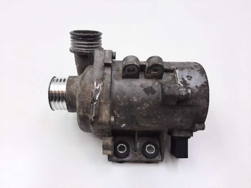 Recambio de bomba agua para bmw serie 3 berlina (e90) 325i referencia OEM IAM 70029405 11517521584 