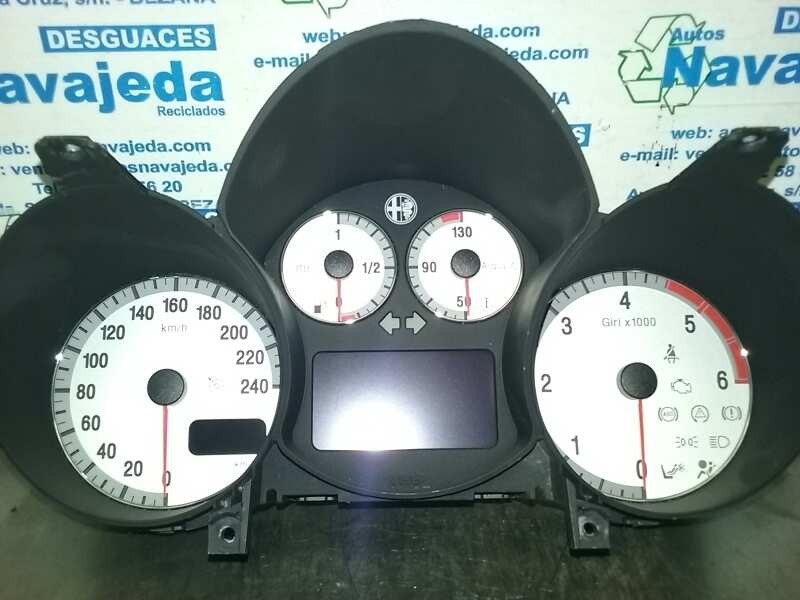 Recambio de cuadro instrumentos para alfa romeo gt (125) 1.9 jtd (m) 16v cat referencia OEM IAM 110080264011 110080264011 CRISTA