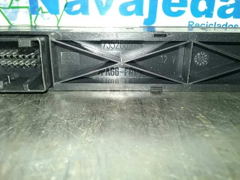 Recambio de warning para alfa romeo 147 (190) 1.6 ts 105 distinctive referencia OEM IAM 735266925 735266925 3531