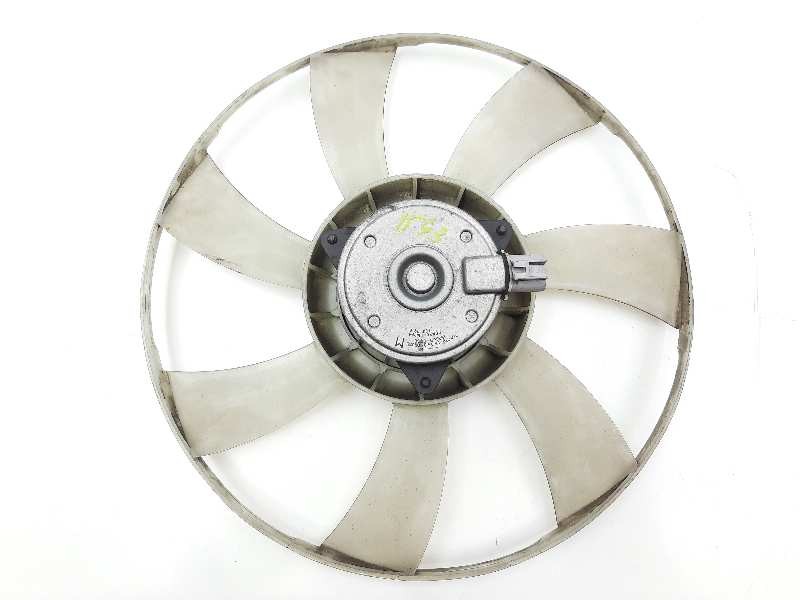 Recambio de electroventilador para toyota yaris active referencia OEM IAM 1680009760  