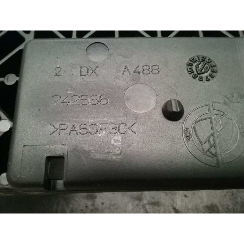 Recambio de maneta exterior delantera derecha para fiat bravo (198) 1.9 dynamic multijet referencia OEM IAM 242566 242566 MARRON