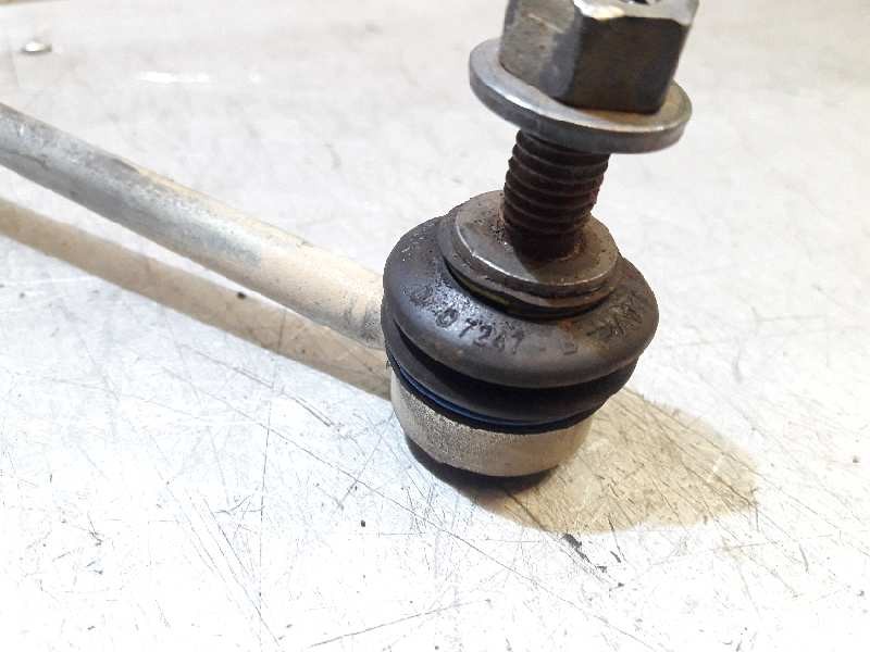 Recambio de bieleta estabilizadora delantera izquierda para peugeot 308 sw sport referencia OEM IAM   