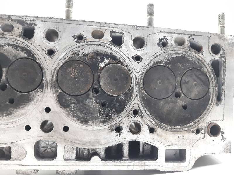 Recambio de culata para renault scenic (ja..) 1.9 dti expression referencia OEM IAM 035929  