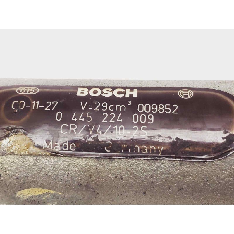 Recambio de rampa inyectora para iveco daily caja cerrada (1999 =>) 35 - c 13 caja cerrada, largo, techo elevado referencia OEM 