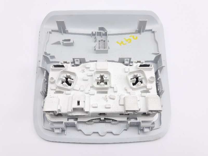 Recambio de luz interior para peugeot 208 access referencia OEM IAM 9674441377  